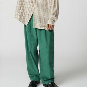 Urban Outfitters Pants Corduroy Green Medium Beach New With Tags